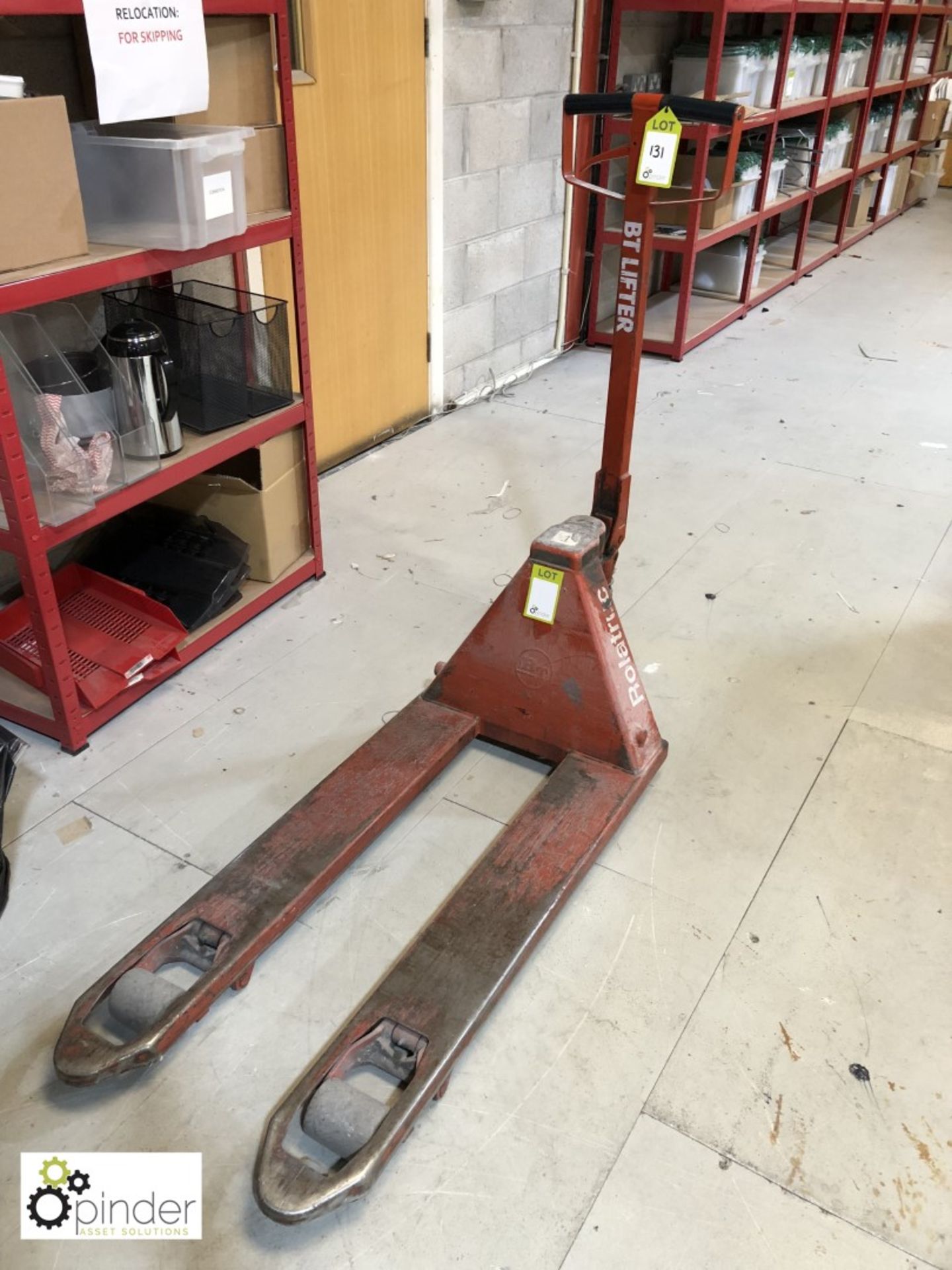 BT Rolatruc Pallet Truck, 2000kg, 1000mm (located on Mezzanine)