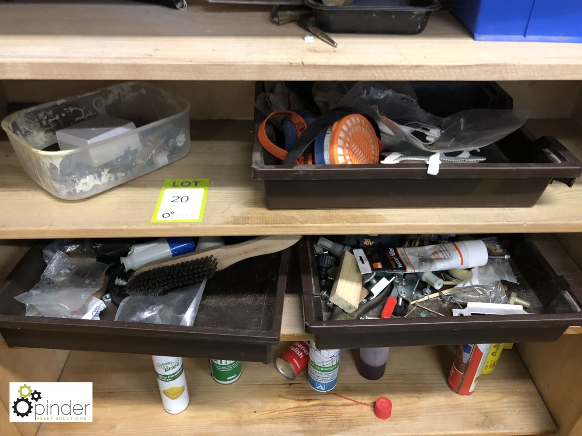 Timber double door Cabinet and Contents, including hand tools - Image 4 of 5