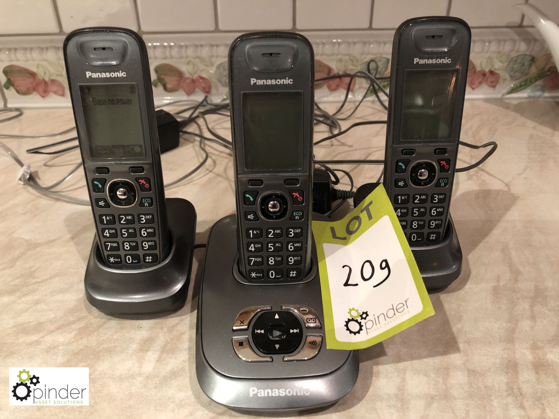 Panasonic KX-TG7521E cordless Telephone Set with p