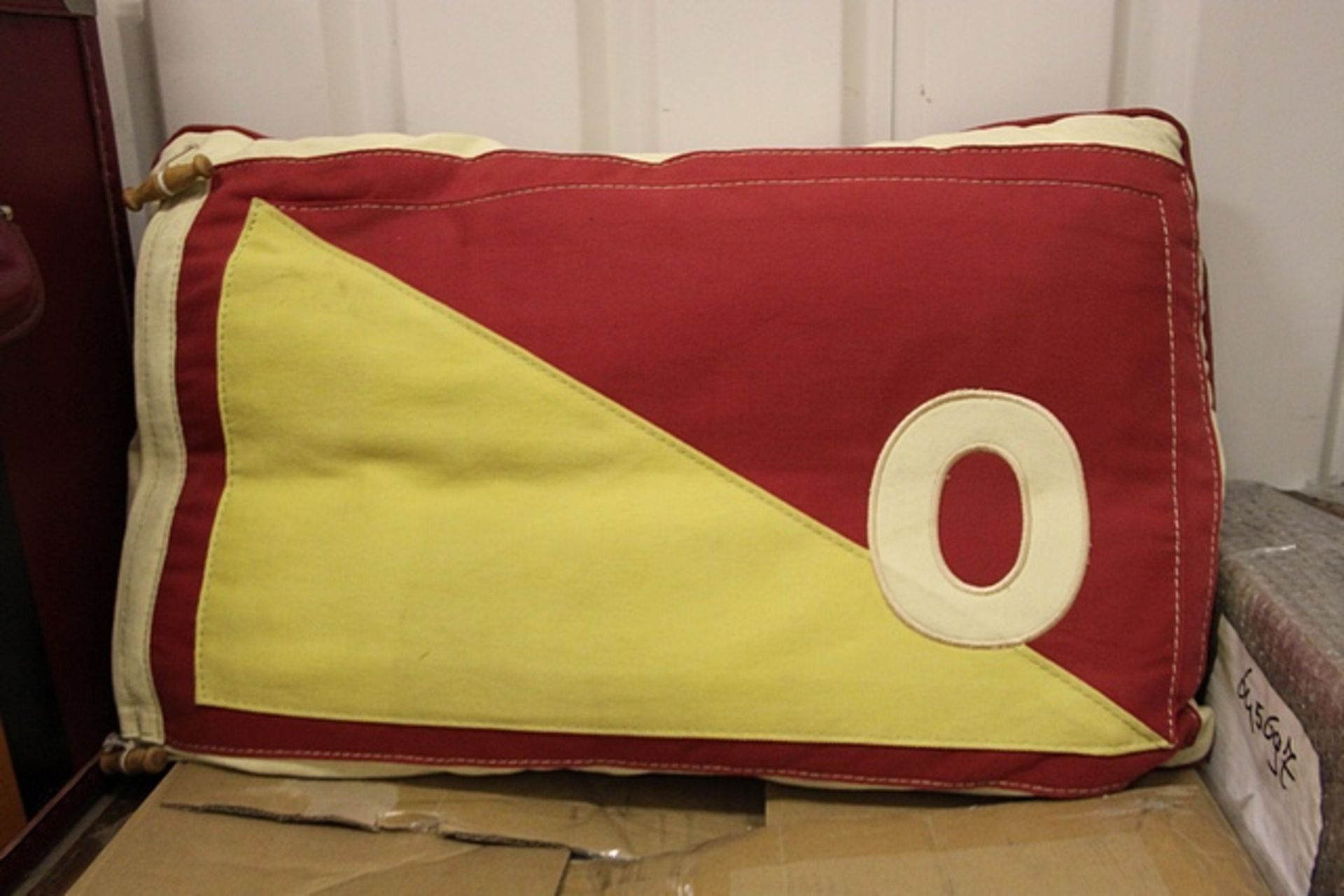 Semaphore Cushion O 65 X 40cm