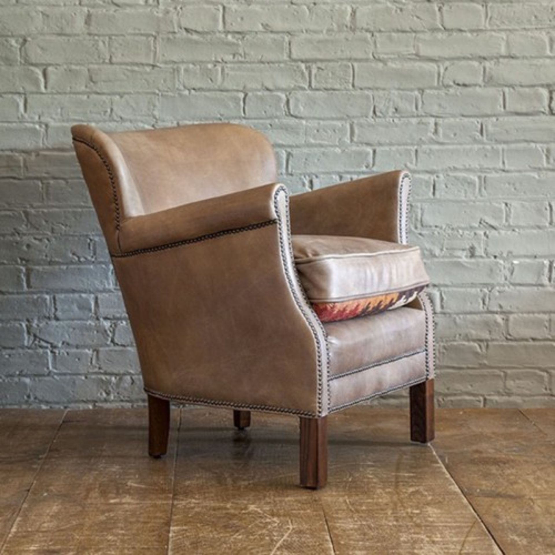 Comoc Professor Chair With New Stitching Ching Cheyenne & Brown And Nibbed Oak 67 X 73 X 75cm RRP £