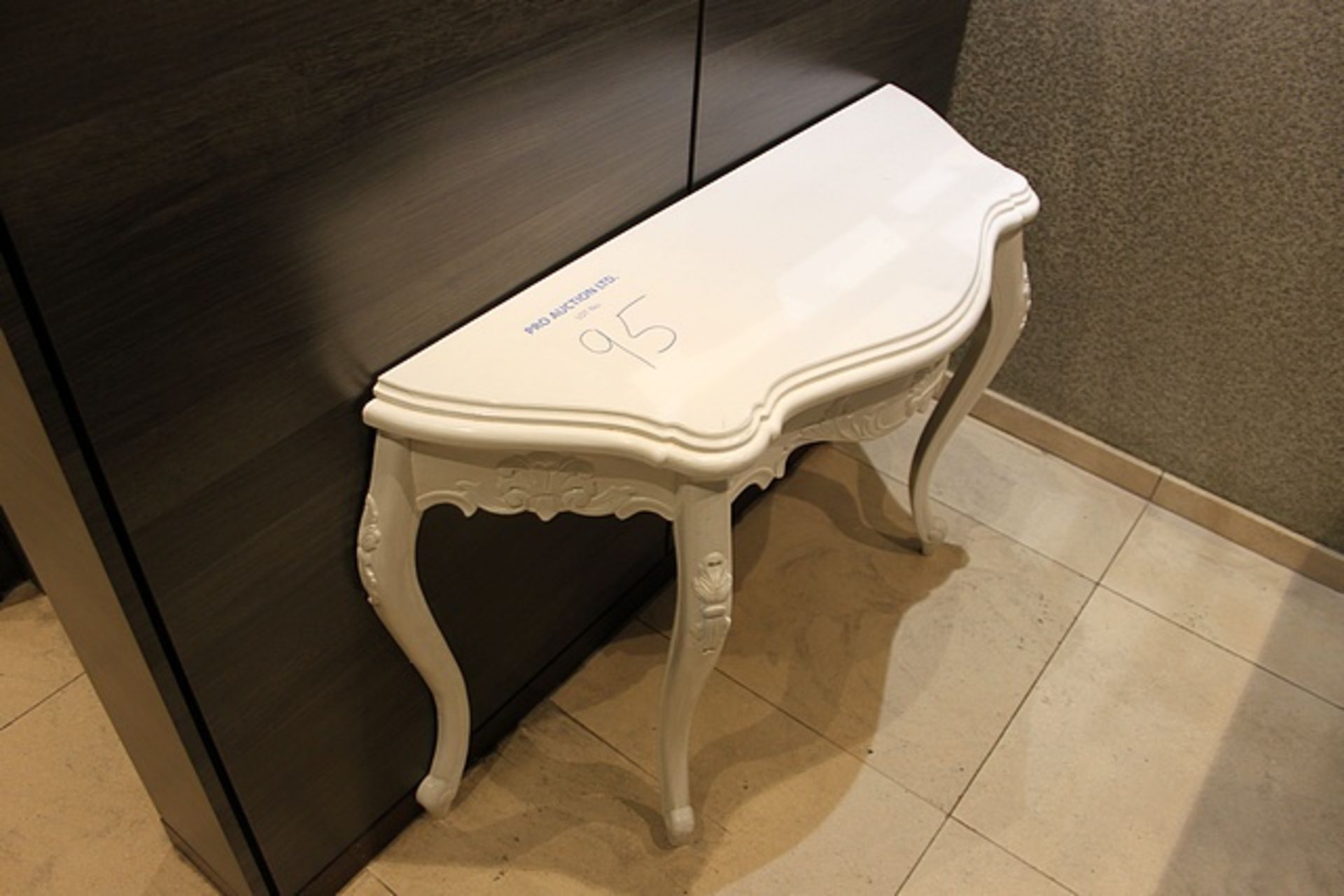 Console table white gloss painted 1100mm x 400mm