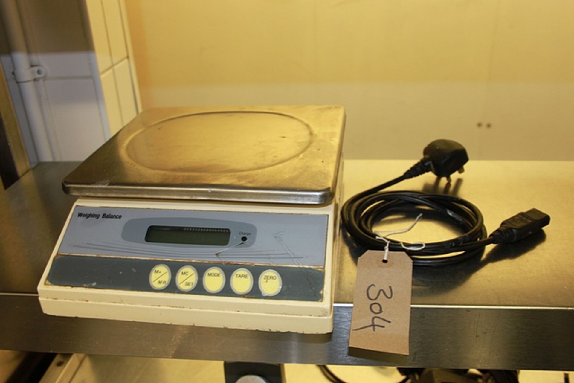 Weigh Balance scales countertop