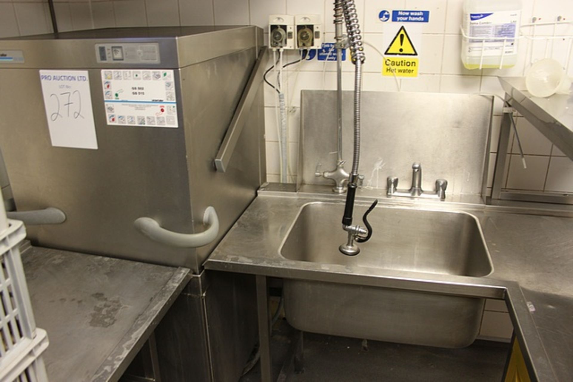 Winterhalter GS502 dishwasher 640mm x 780mm x 1950mm complete with in and out feed tabling, wash - Image 3 of 6