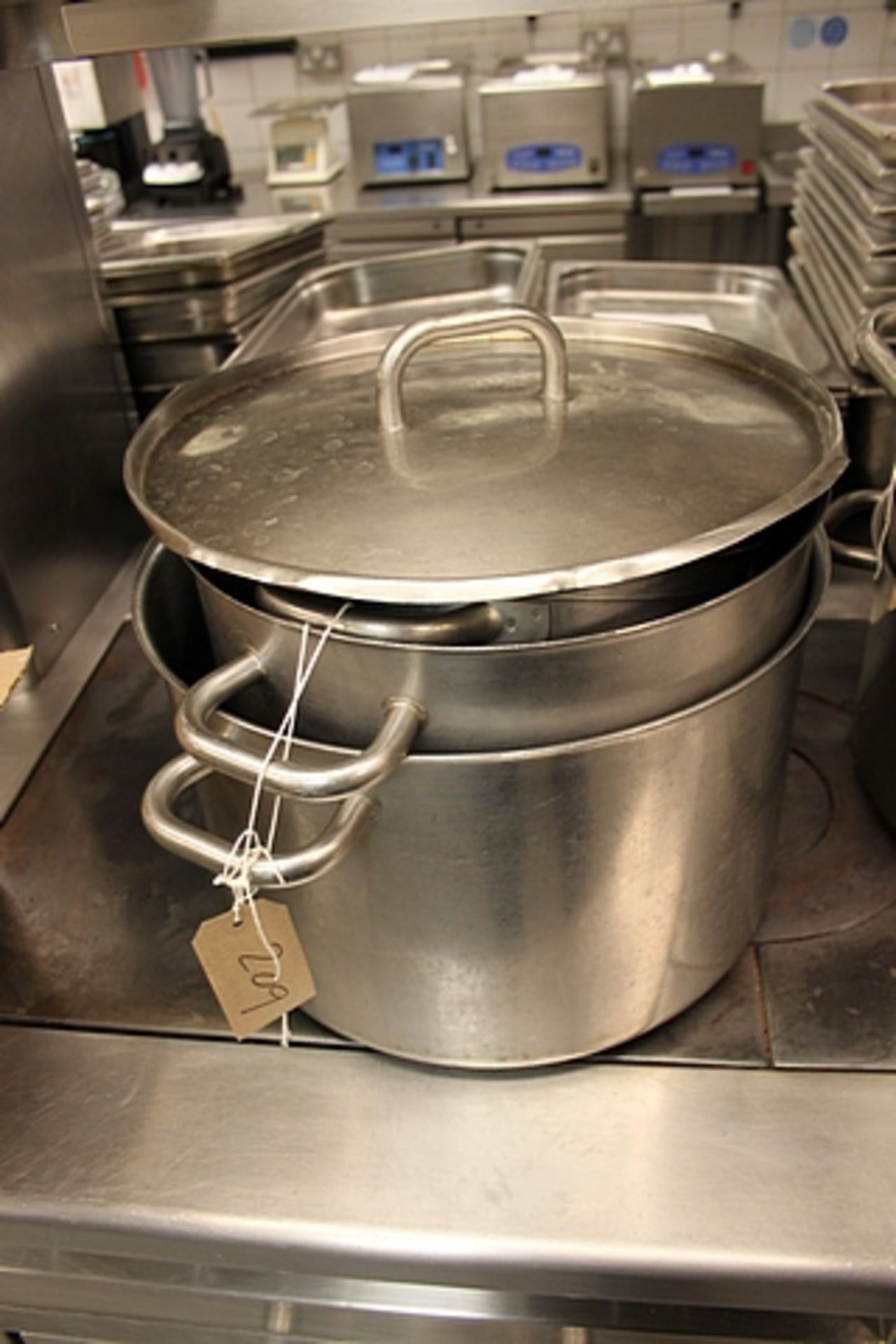 3 x stainless steel stock pots as lotted