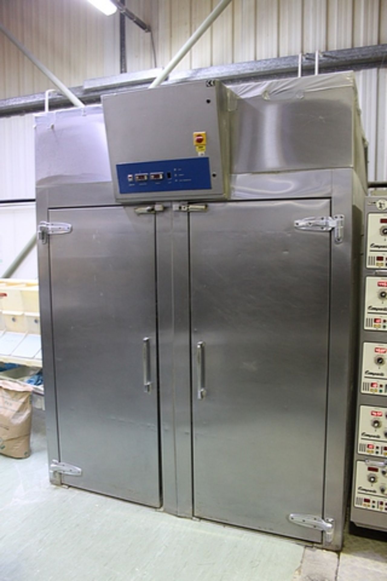 William 2-2 Prover 18 Stainless steel prover 2 door 2mm x 2m x 2600mm (refrigeration requires