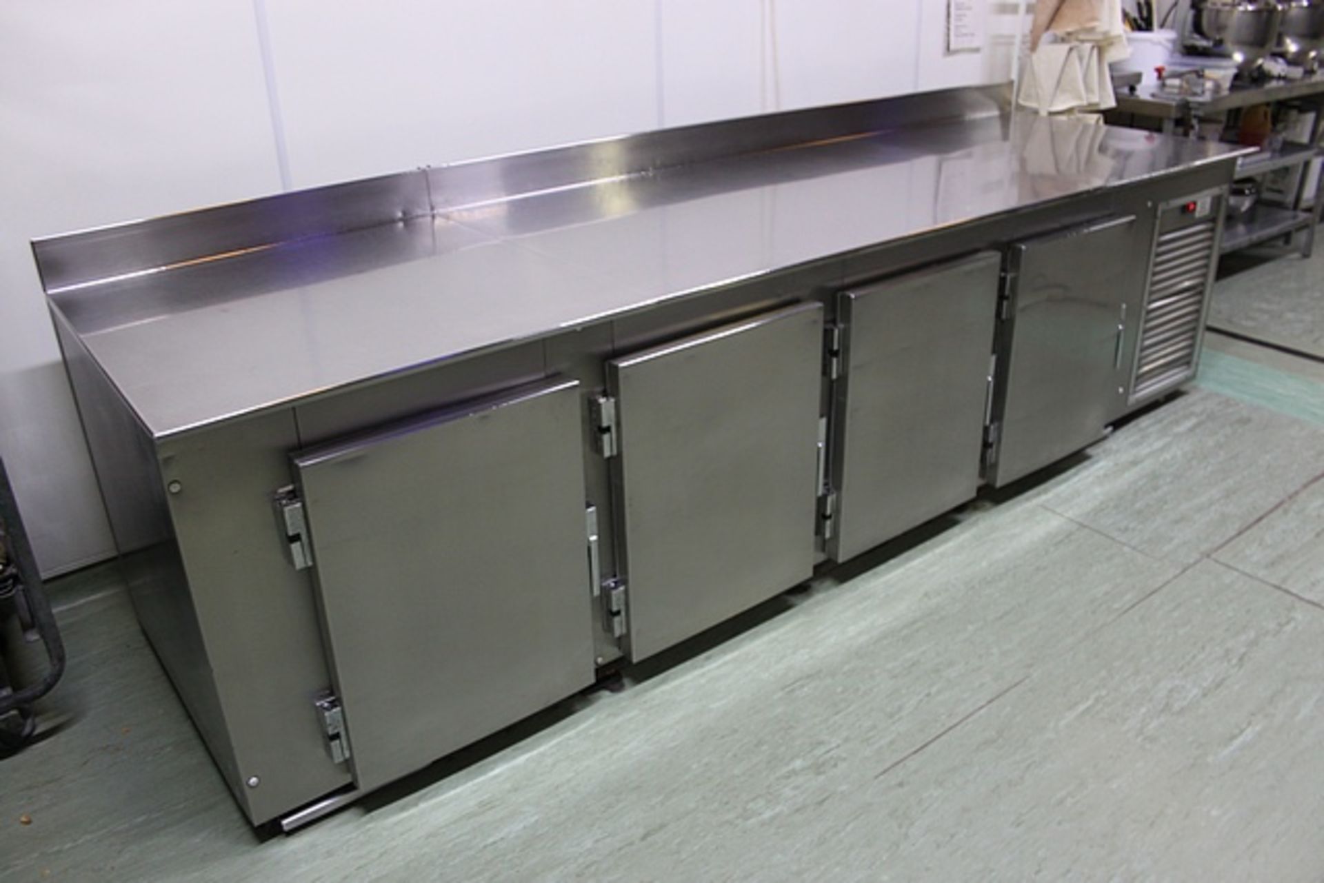 William stainless steel four door refrigerated bench counter stainless steel worktop internally