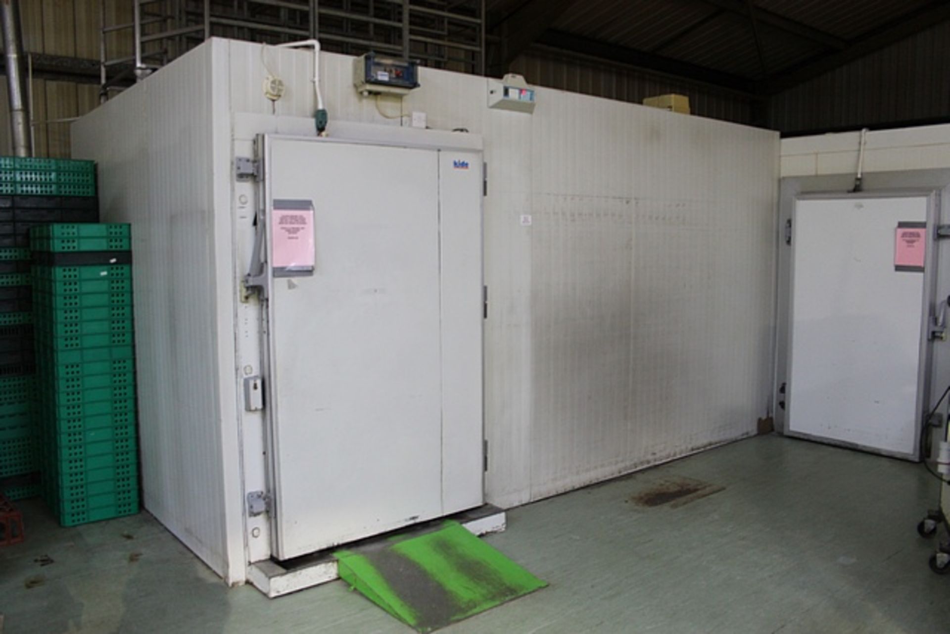 Kide Refrigeration modular walk in freezer 2800mm x 4800mm x 2400mm with three fan evaporator,