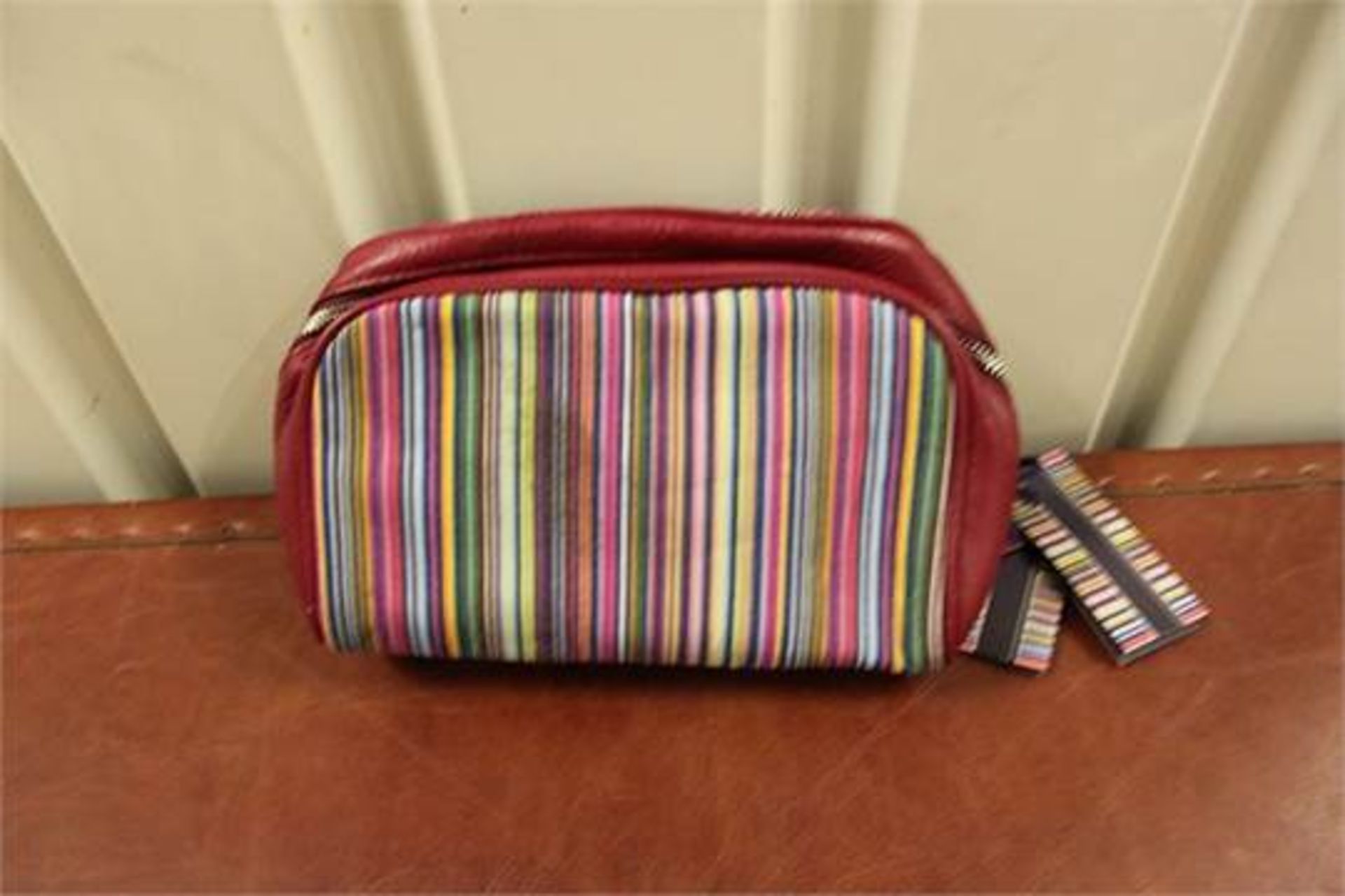 Timothy Oulton Rhodes Oxford Toilet Bag Stripes Lea Scholar Red Rrp £160