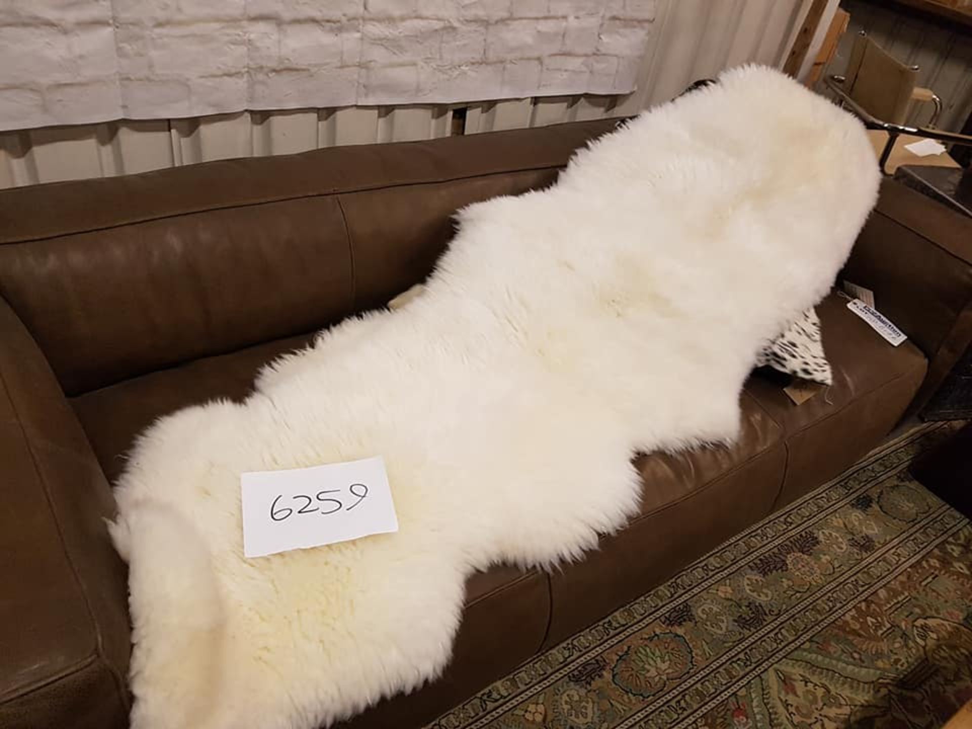 White Natural 100% Sheepskin Pelt / Rug 2m x 750mm