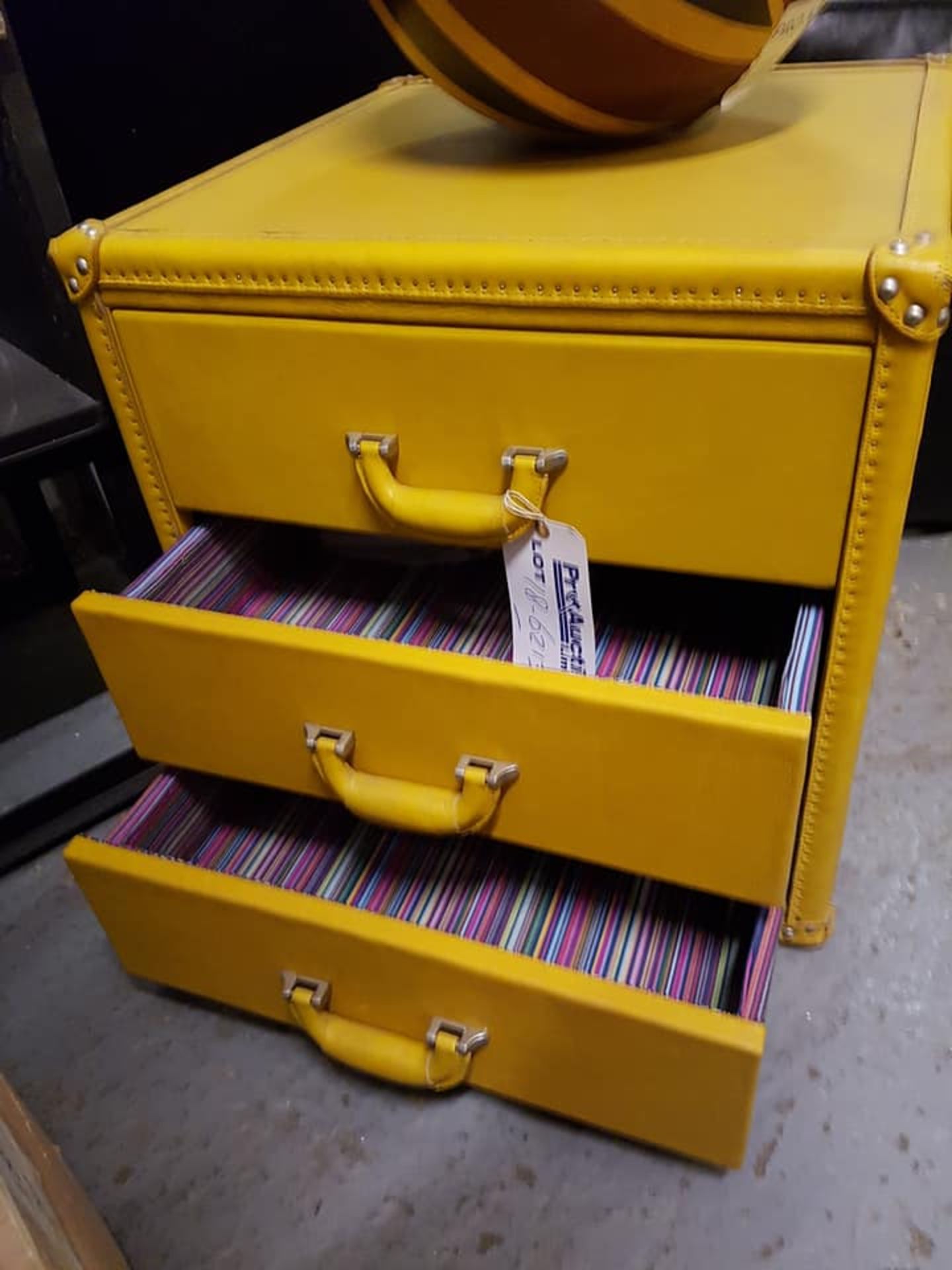 Oxford Student Drawer Trunk Leather Scholar Gold 60 X 60 X 60cm The University Of Oxford Student