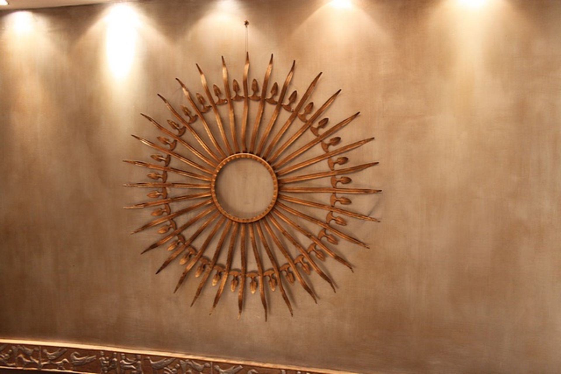 2 x copper brass wall art - Starburst 1m diameter - Image 2 of 2