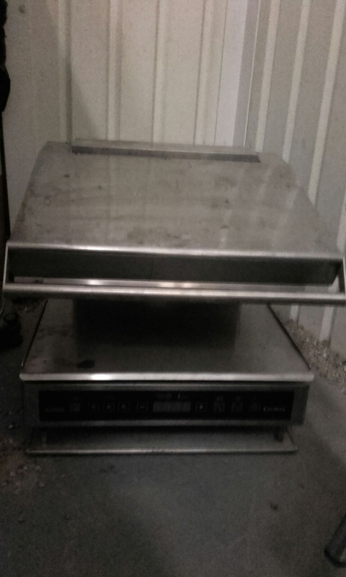 Giorik salamander grill model S730