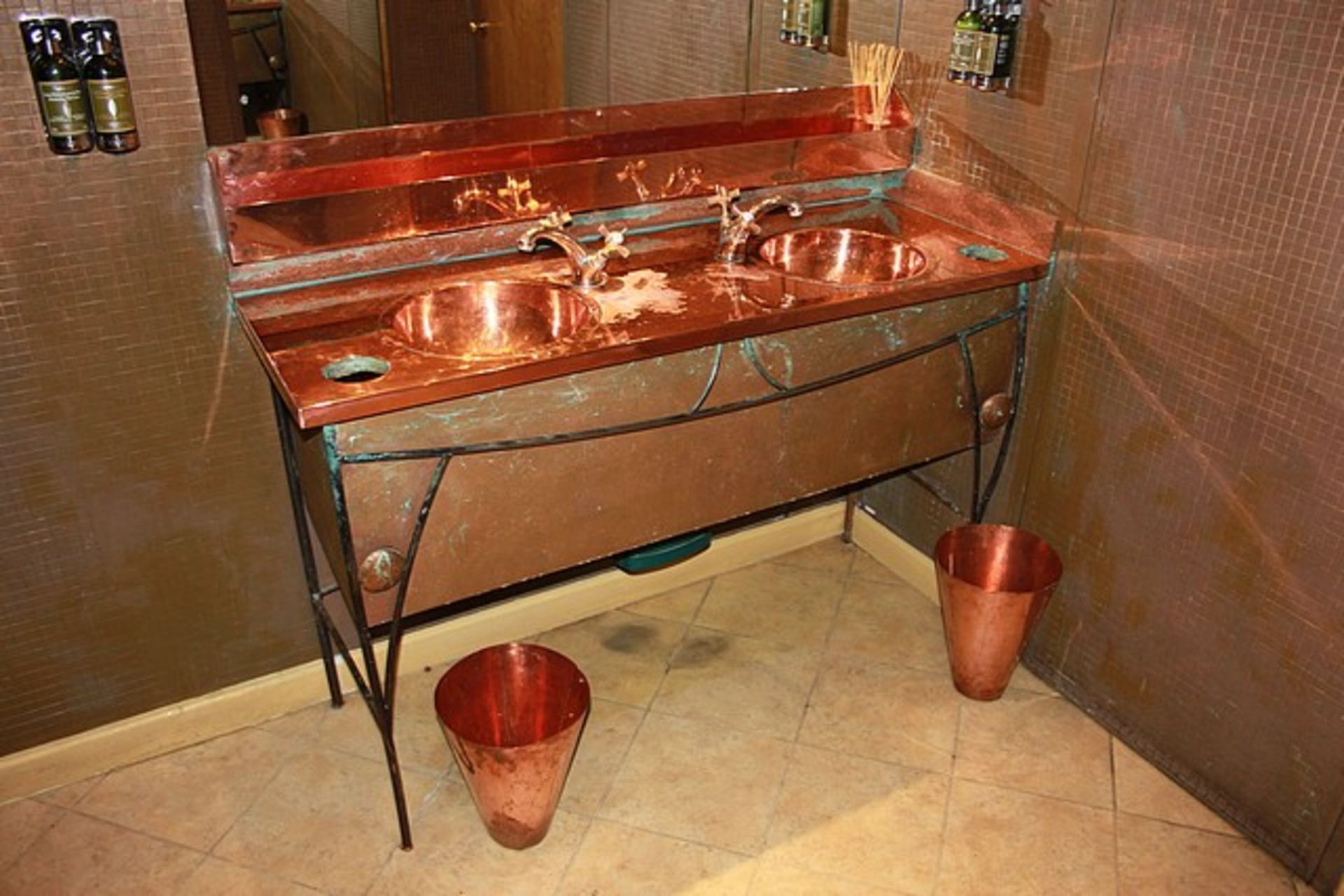 Polished copper twin bowl vanity unit 1400mm x 500mm deep