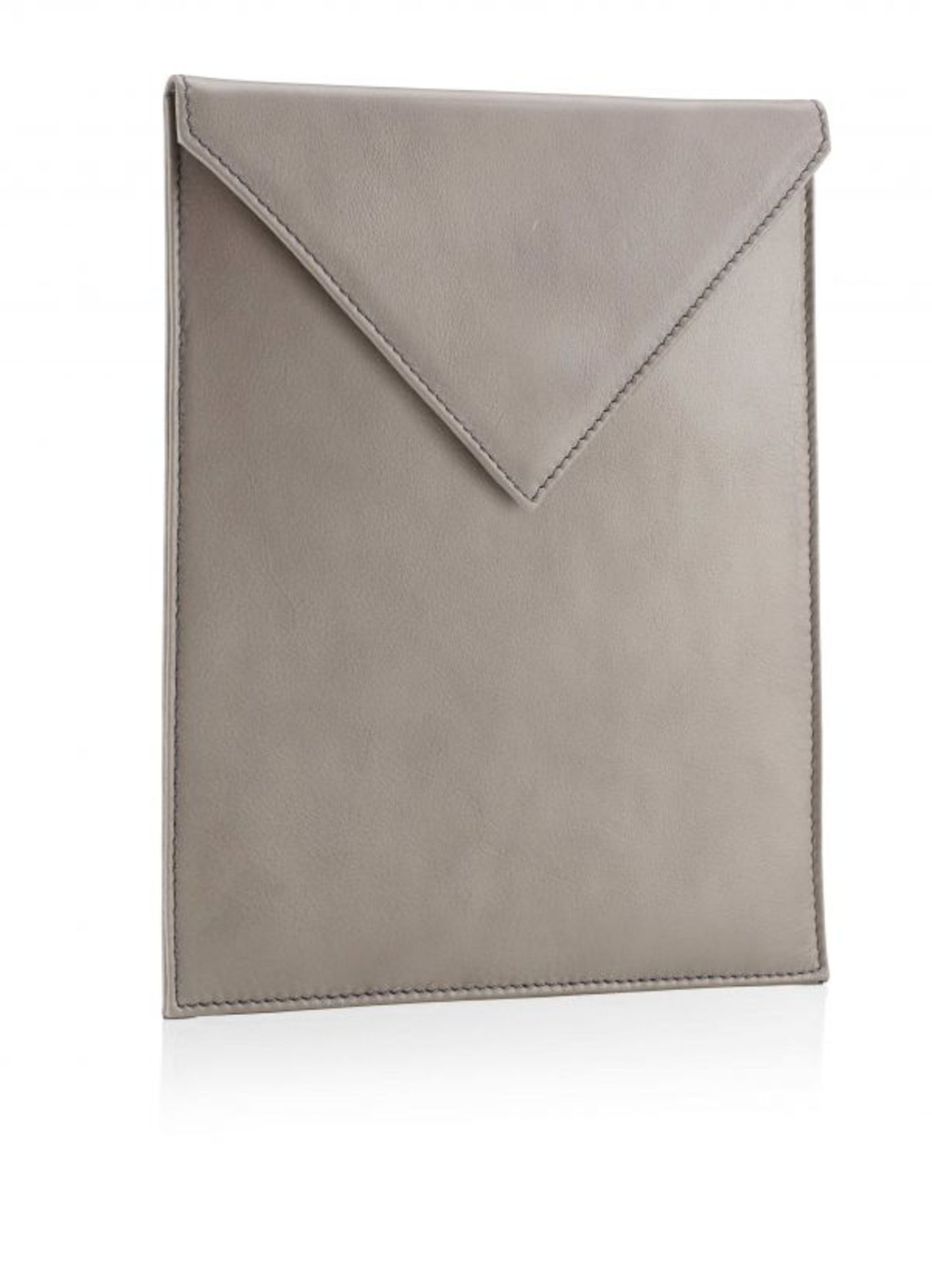 VERTICAL VENICE ENVELOPE IPAD COVER Grey RRP £145.00 The stylish and sophisticated Venice iPad Cover