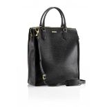 PORTOFINO TOTE The Portofino tote is the perfect size for anyone who has a lot to carry but still