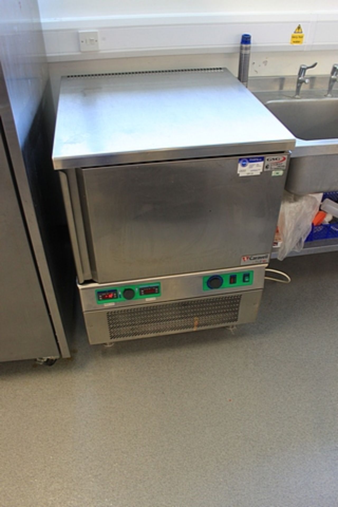 Caravell by Frulinox blast chiller FCR1-UKAB Freeze Capacity: +70°C to -18°C - 8kg in 240 mins.