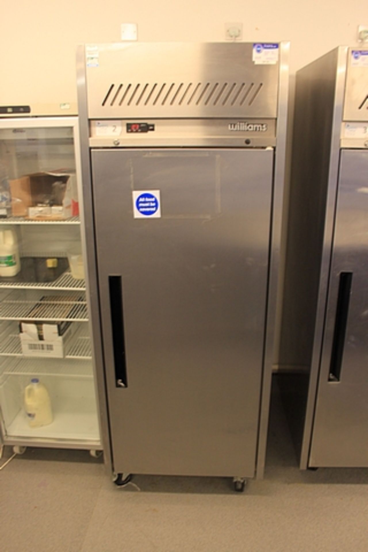 Williams Jade HJ1SA 620 Ltr Single Door Upright refrigerator temperature range 1°C to 4°C 727 x
