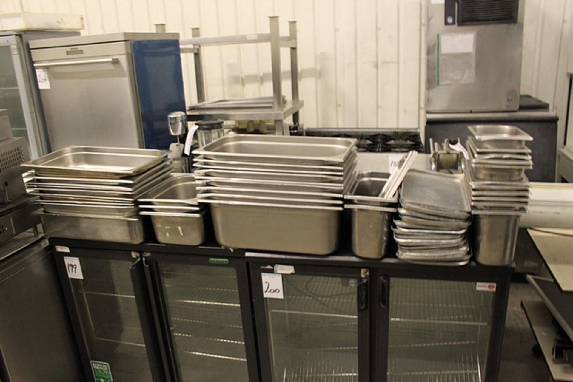 Various Stainless steel gastronorm pans
