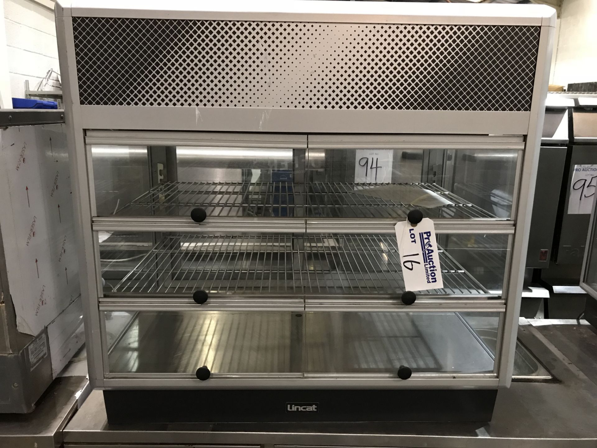 Lincat D6R/100S 300 litre refrigerated merchandiser back service or self service extruded