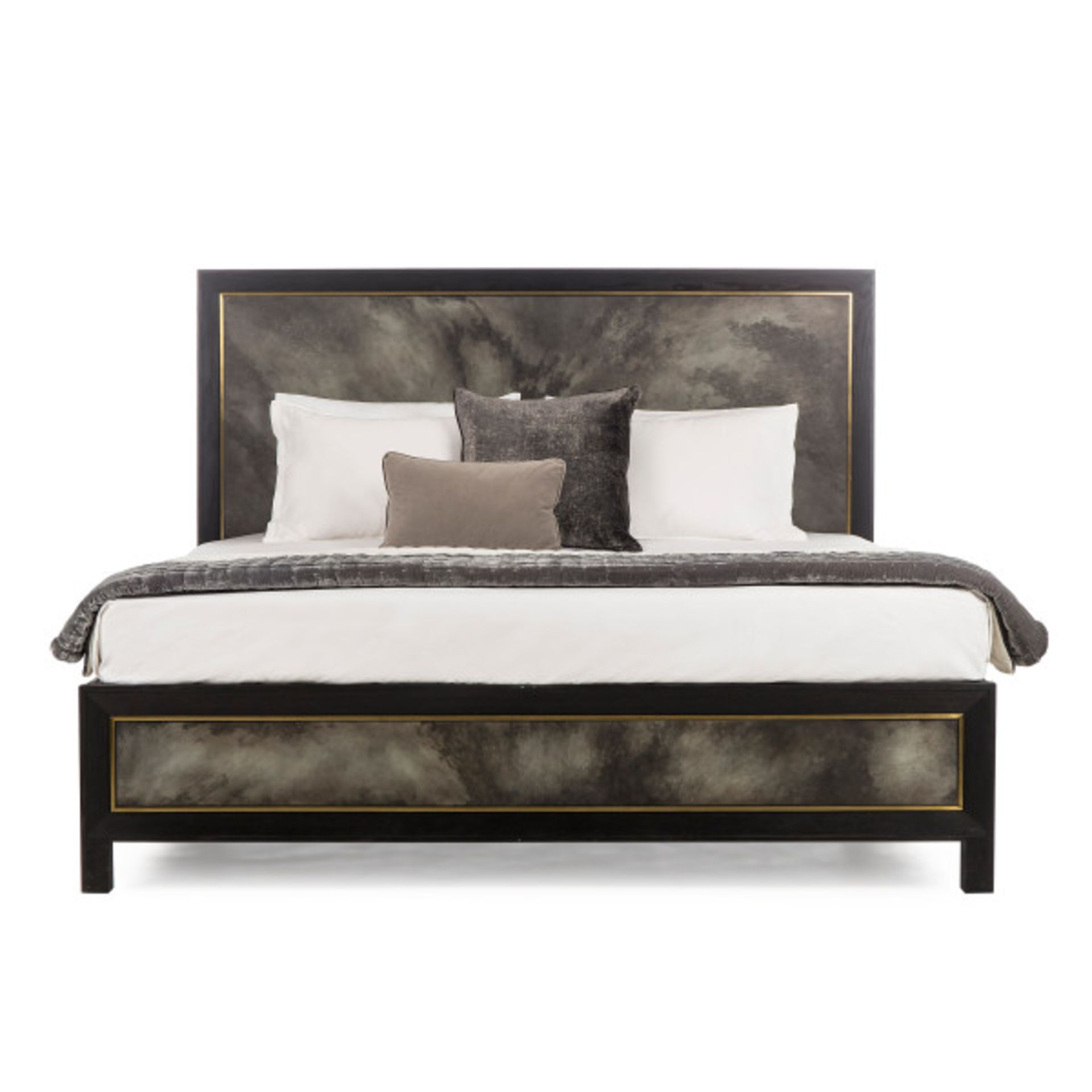 Maison 55 Levi Bed -UK King 211.5 x 163.1 x 140 CMThe use of dark colors create a dramatic and