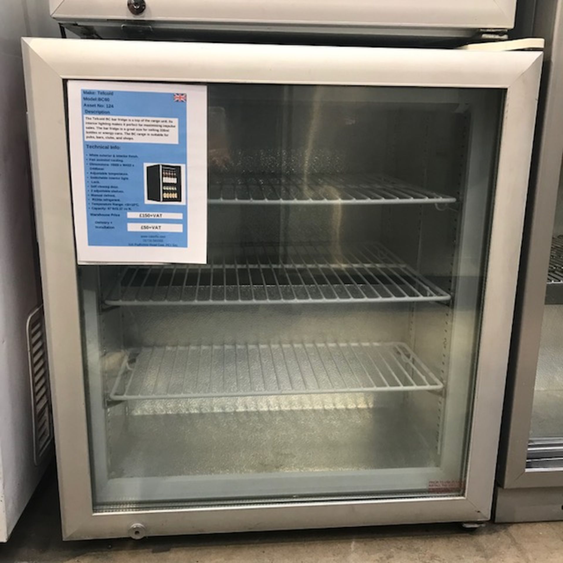 Tefcold BC60 Single door bar chiller The Tefcold BC bar fridge is a top of the range unit. Its