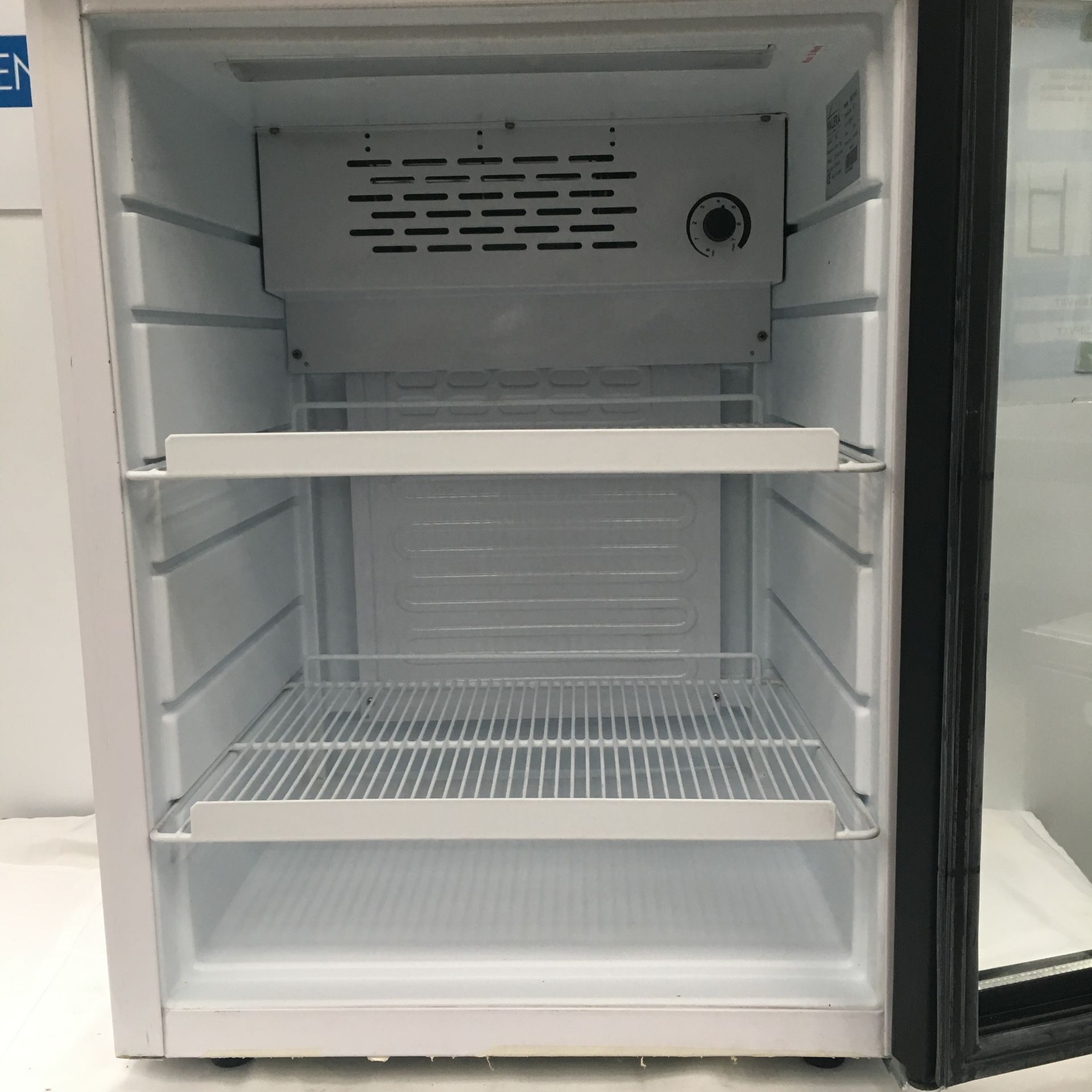 Valera KBC100C Glass door drinks chiller The Valera KBC 100 C Compact Glass Door Chilled