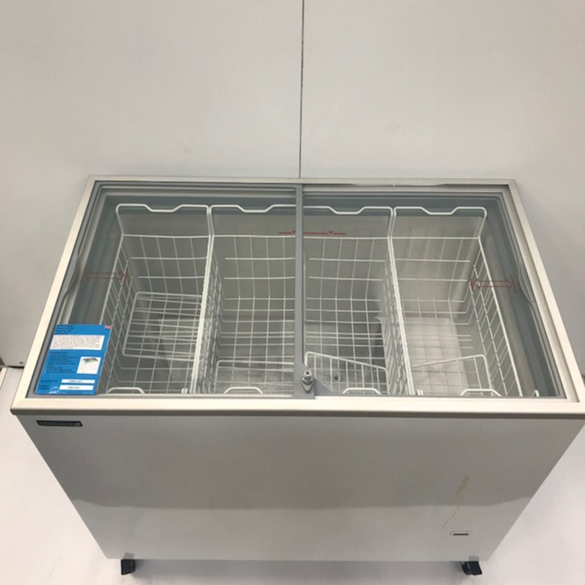 Tefcold IC-NIC/SC 2 door glass chest freezer An excellent choice of sliding glass lid chest freezers