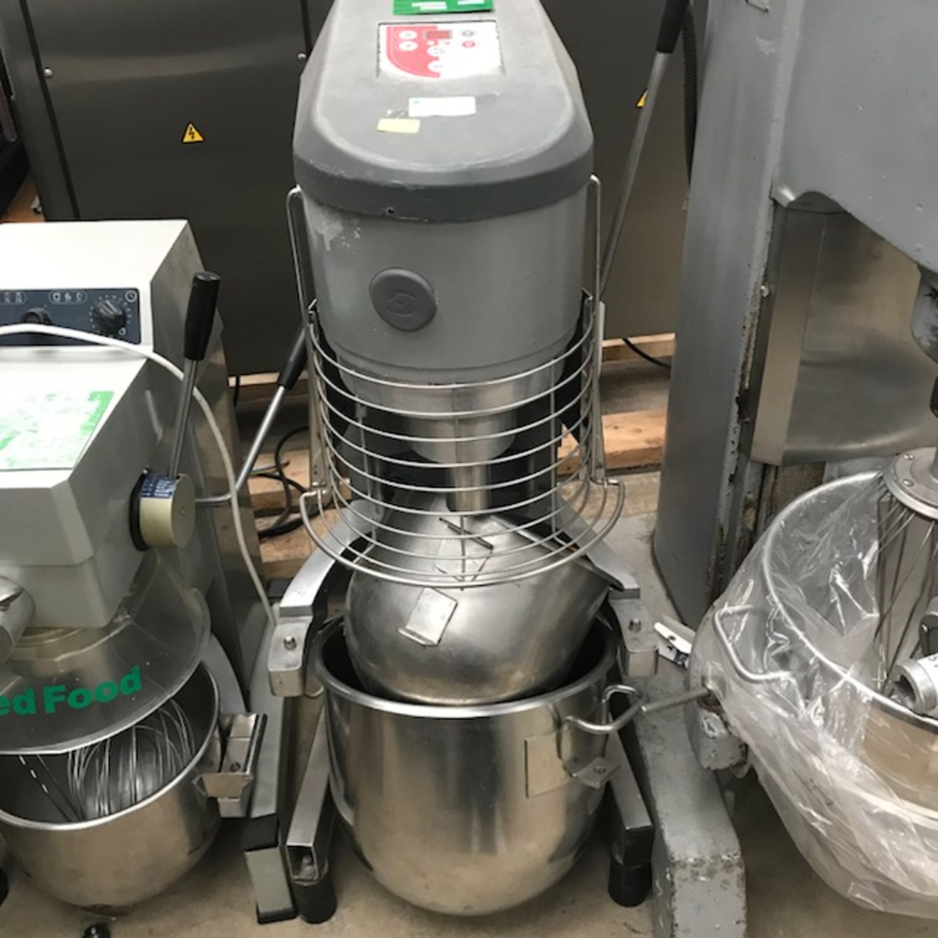 Sammic BE40 40 Litre Dough Mixer Sammic BE-40 (1500240) - Professional food mixer for preparing - Image 2 of 2