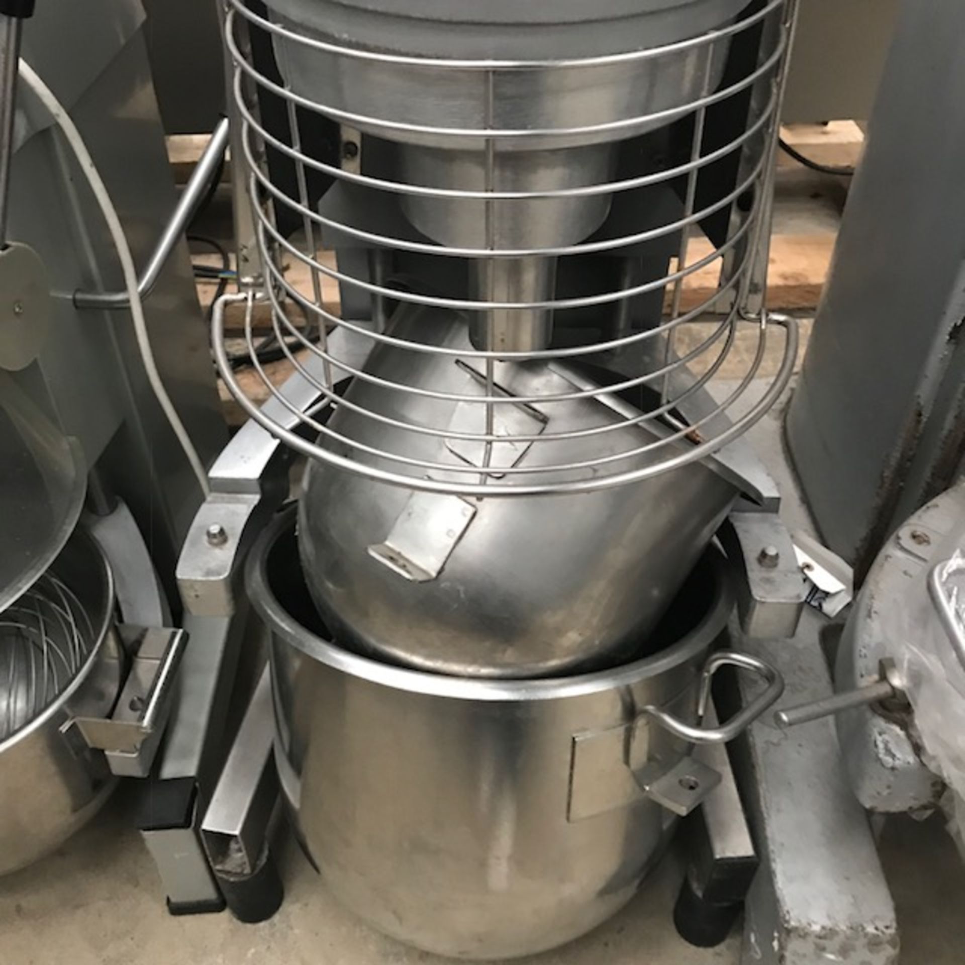 Sammic BE40 40 Litre Dough Mixer Sammic BE-40 (1500240) - Professional food mixer for preparing