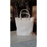 Luggage - Mark Giusti White Leather Tote 100% Calf Leather 15.7 x 13”