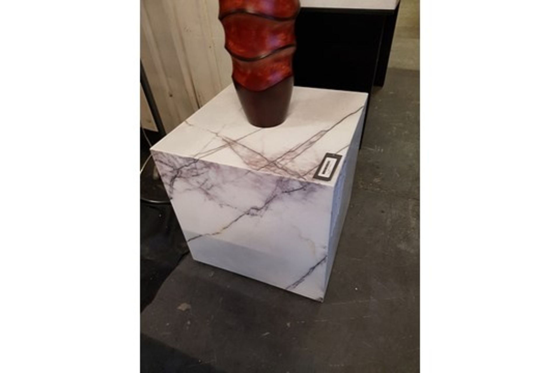Apollo Moonstone Side Table Alabaster 50 x 50 x 50 cm RRP £1360