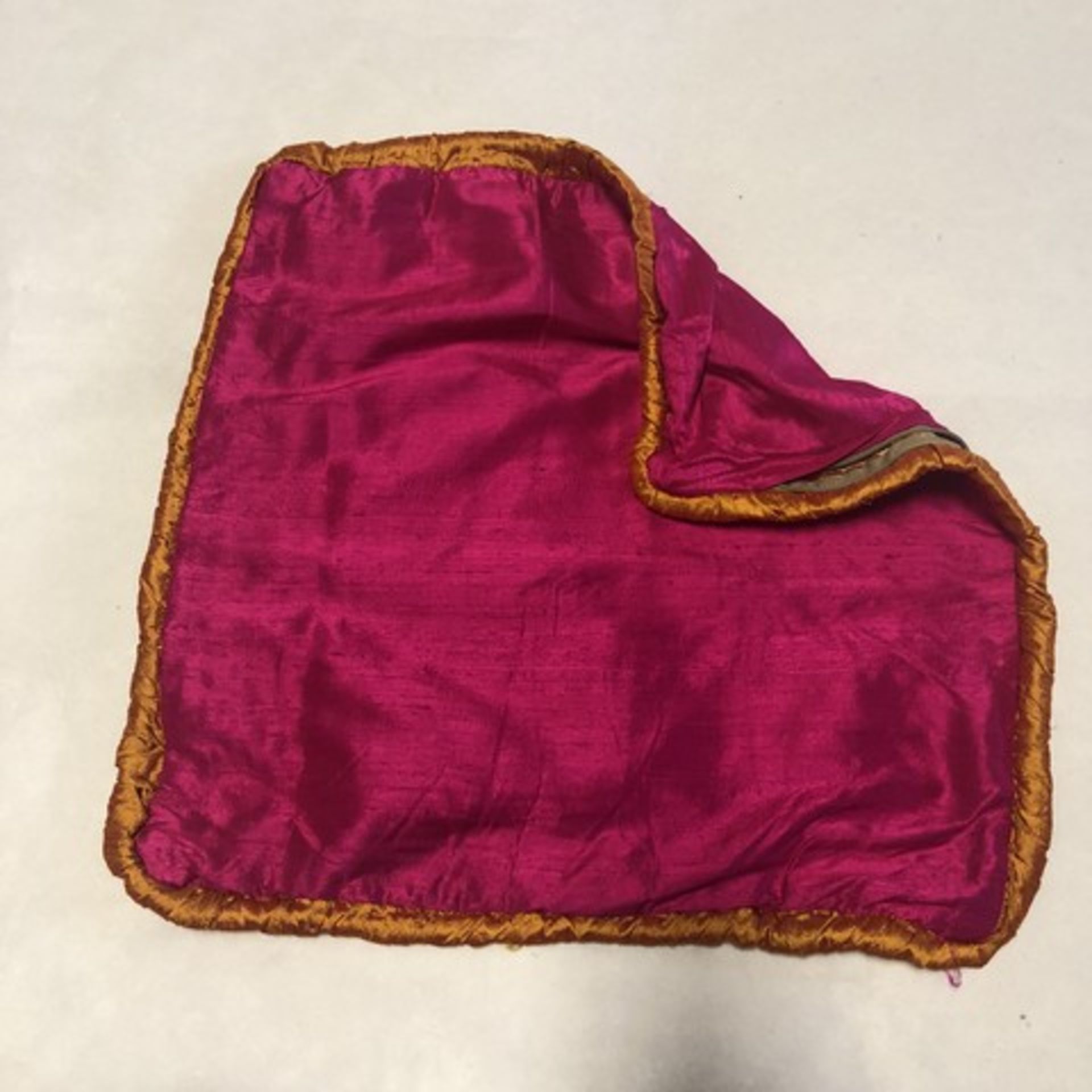 Fuchsia & Gold Piping Pillow Case