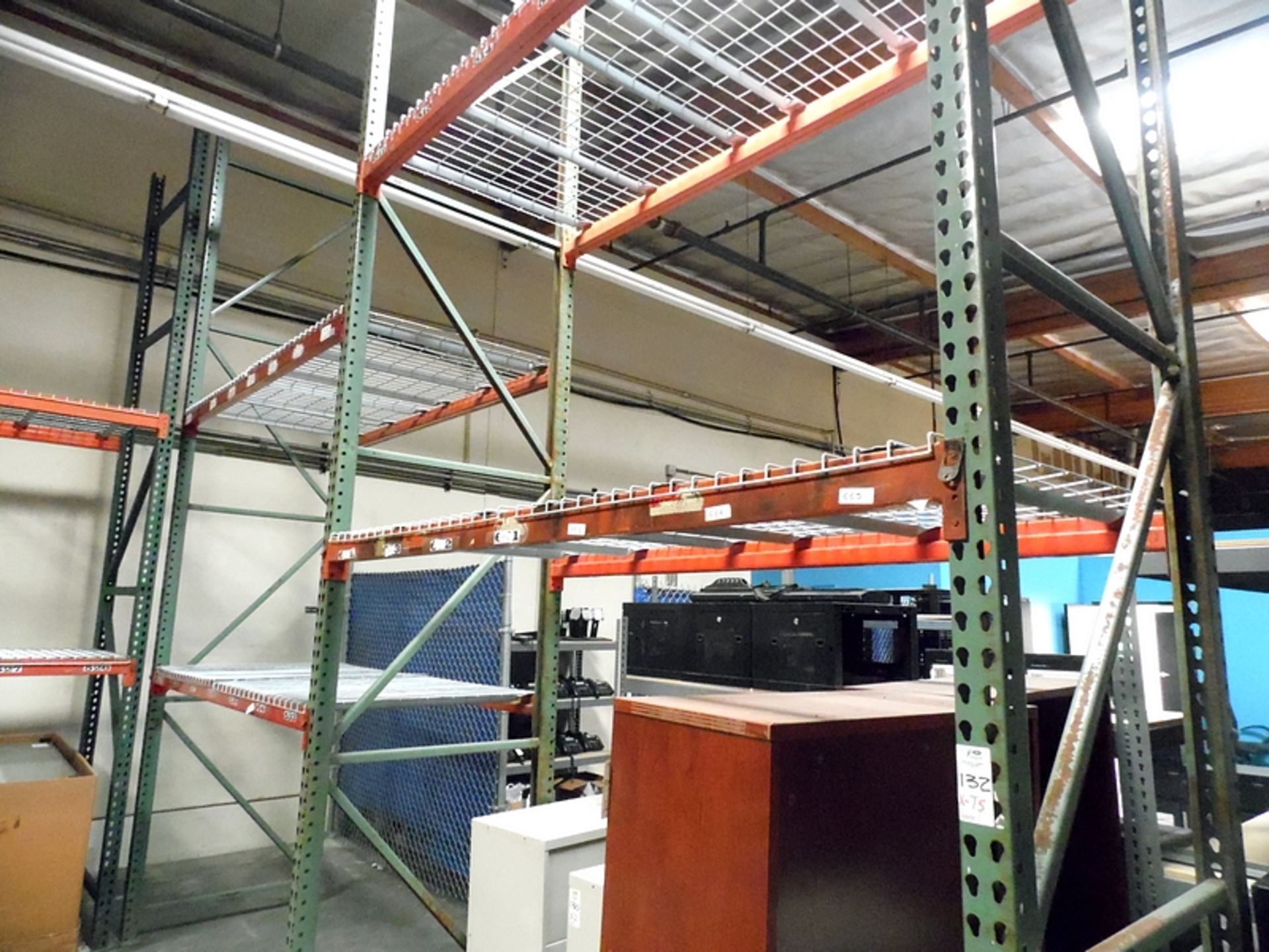 SECTIONS OF PALLET RACKING