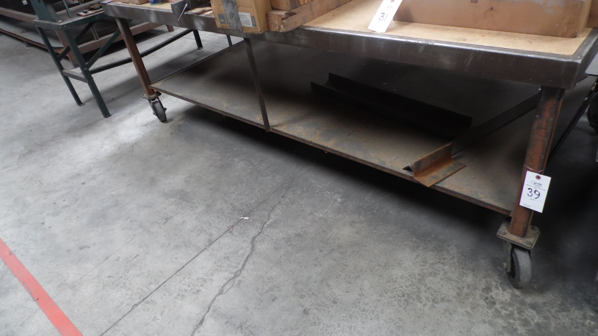8 FT. METAL ROLLING TABLE