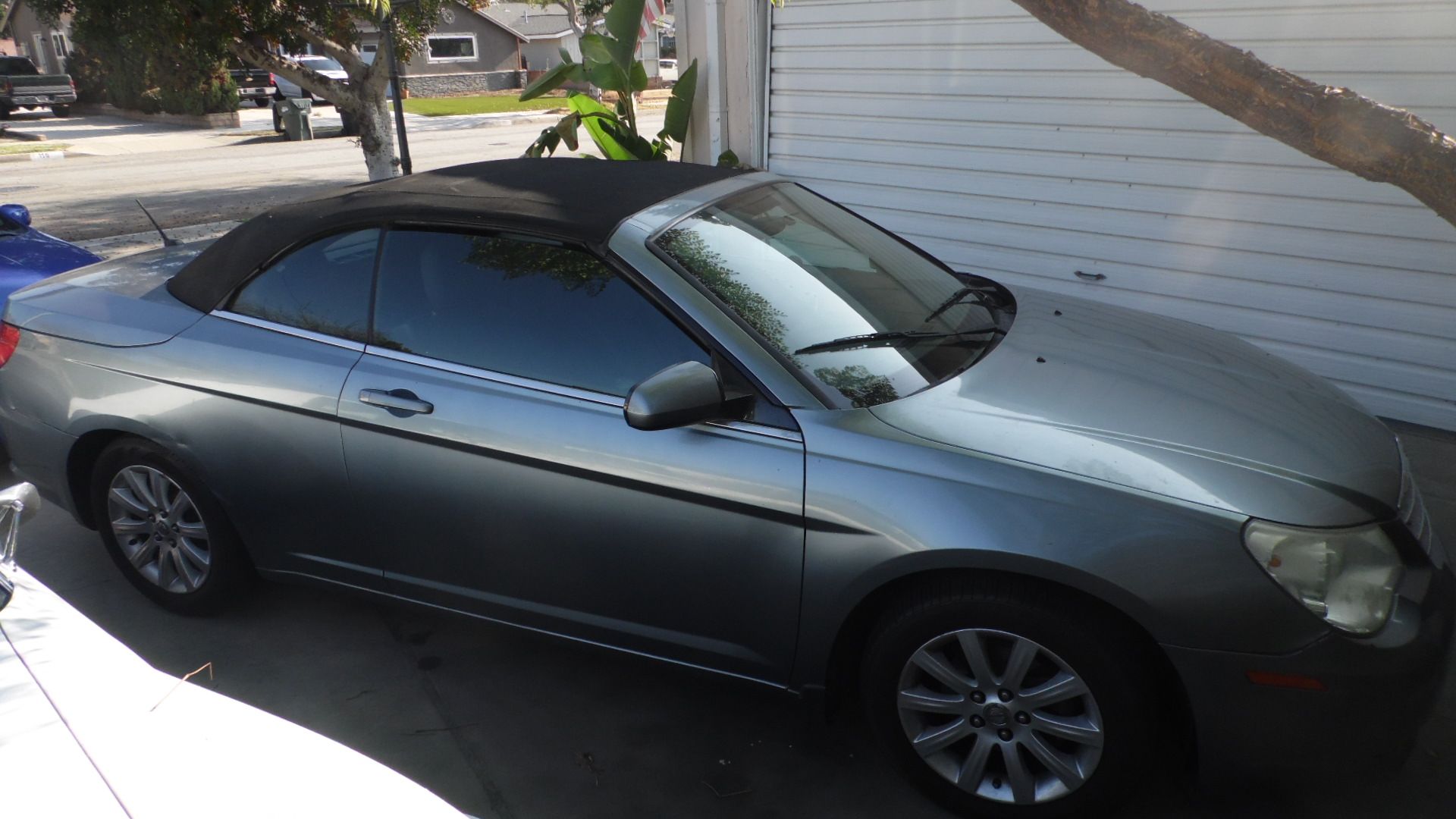 2010 CHRYSLER SEBRING CONVERTIBLE - Image 4 of 4