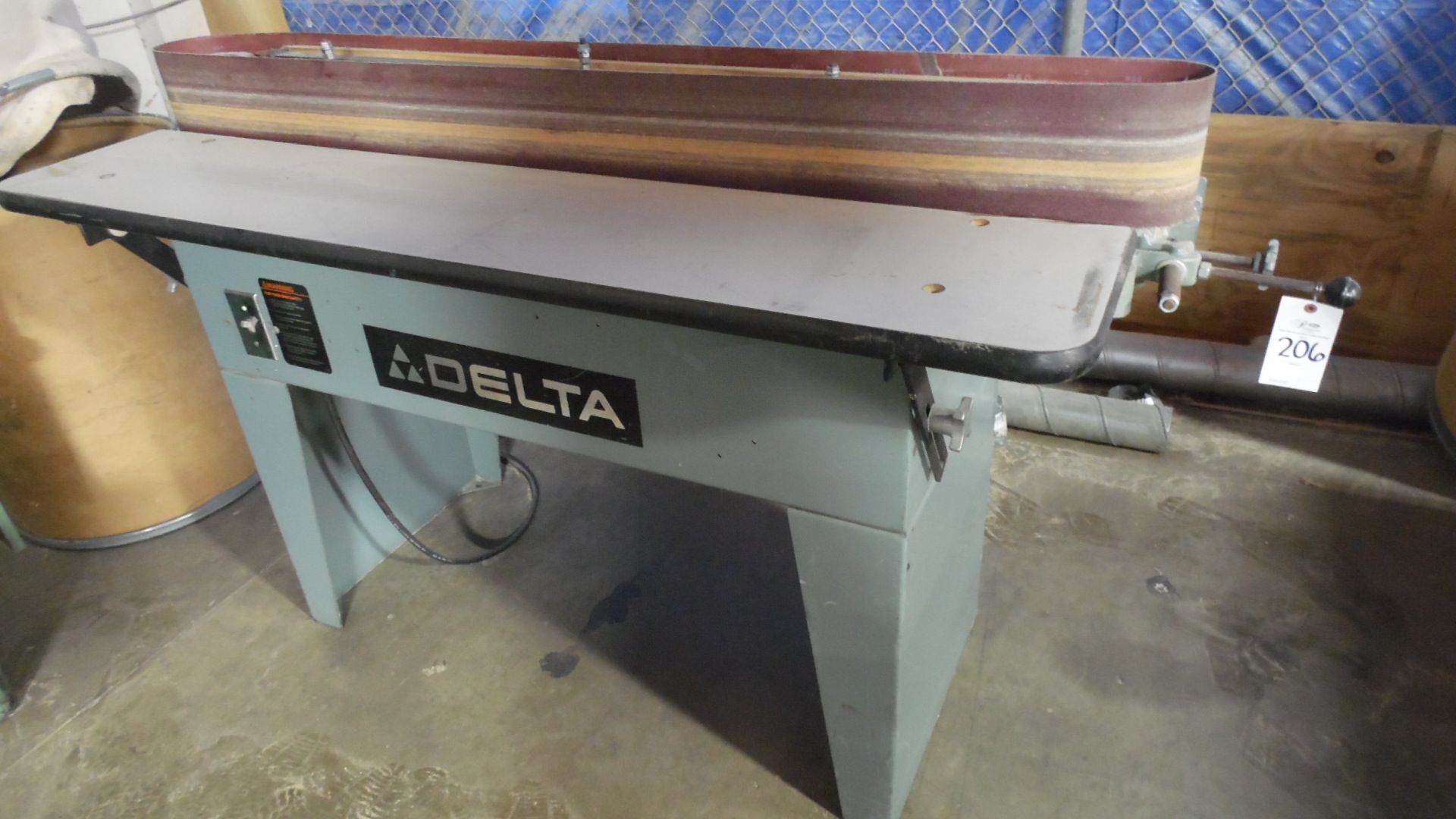 DELTA BELT SANDER