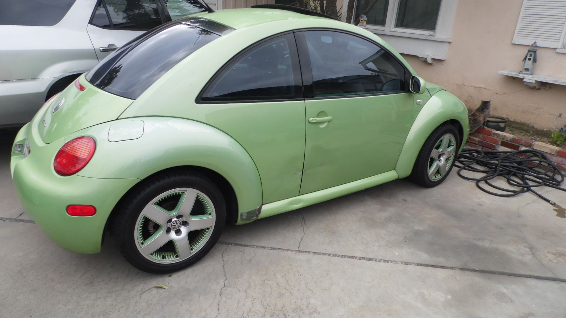 2003 VW TURBO BEETLE - Image 2 of 3