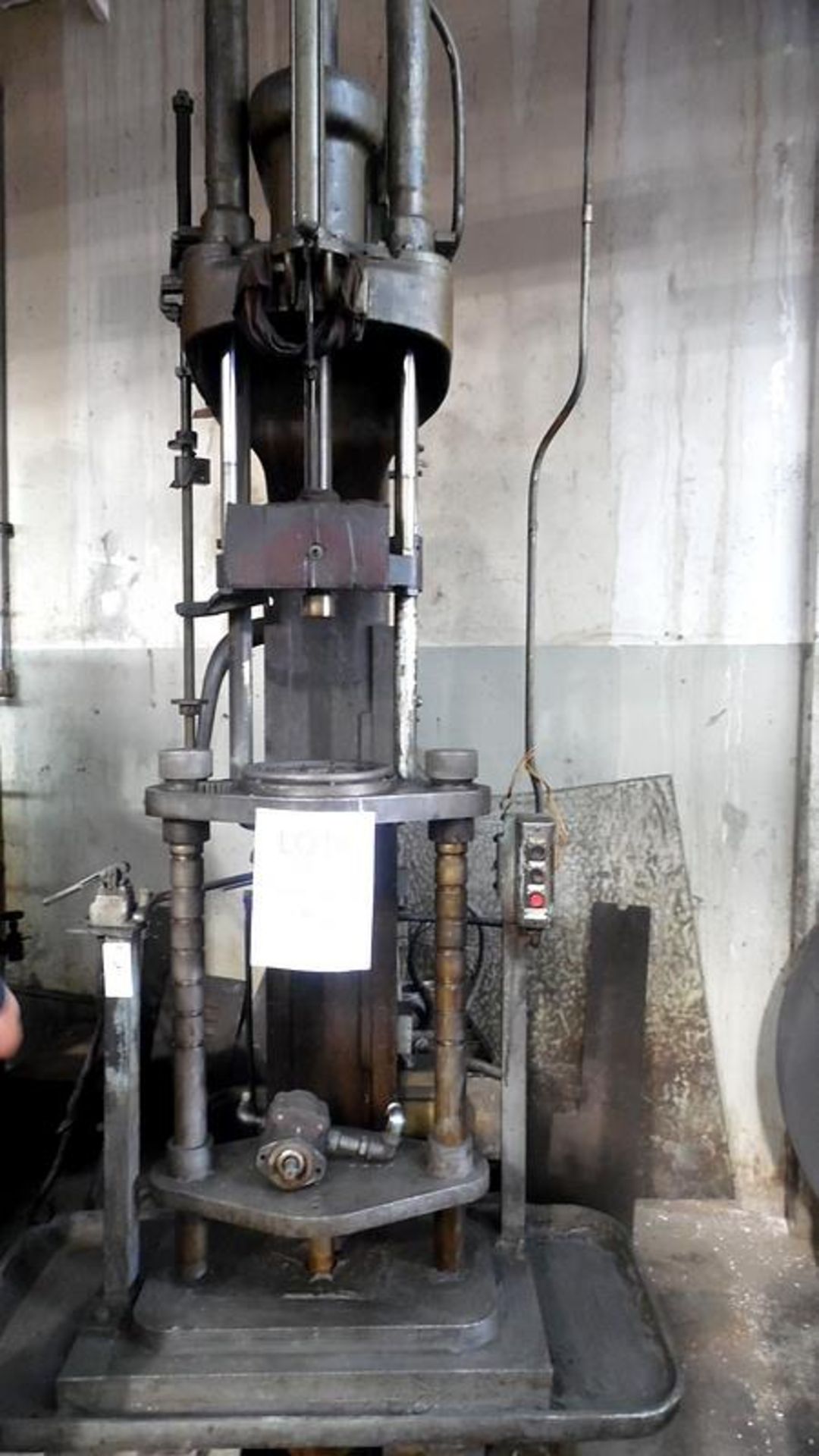 BARNES VERTICAL HONING MACHINE MODEL 162