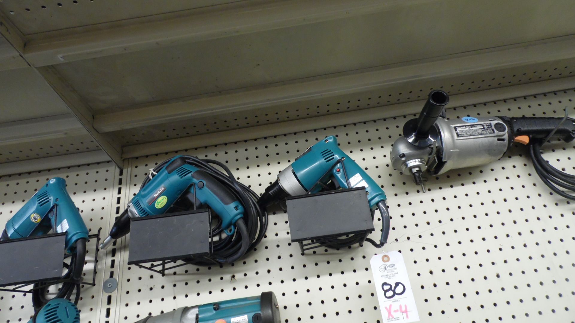 ASSORTED MAKITA POWER TOOLS