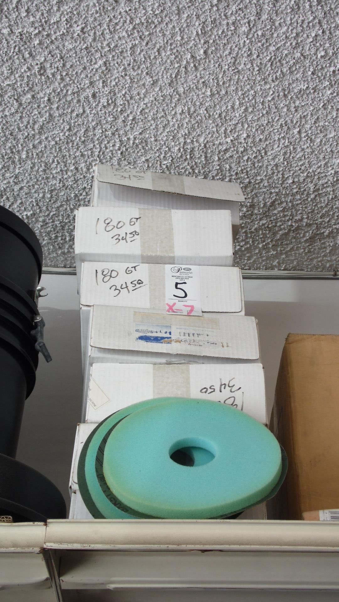 DRY WALL SANDING DISCS