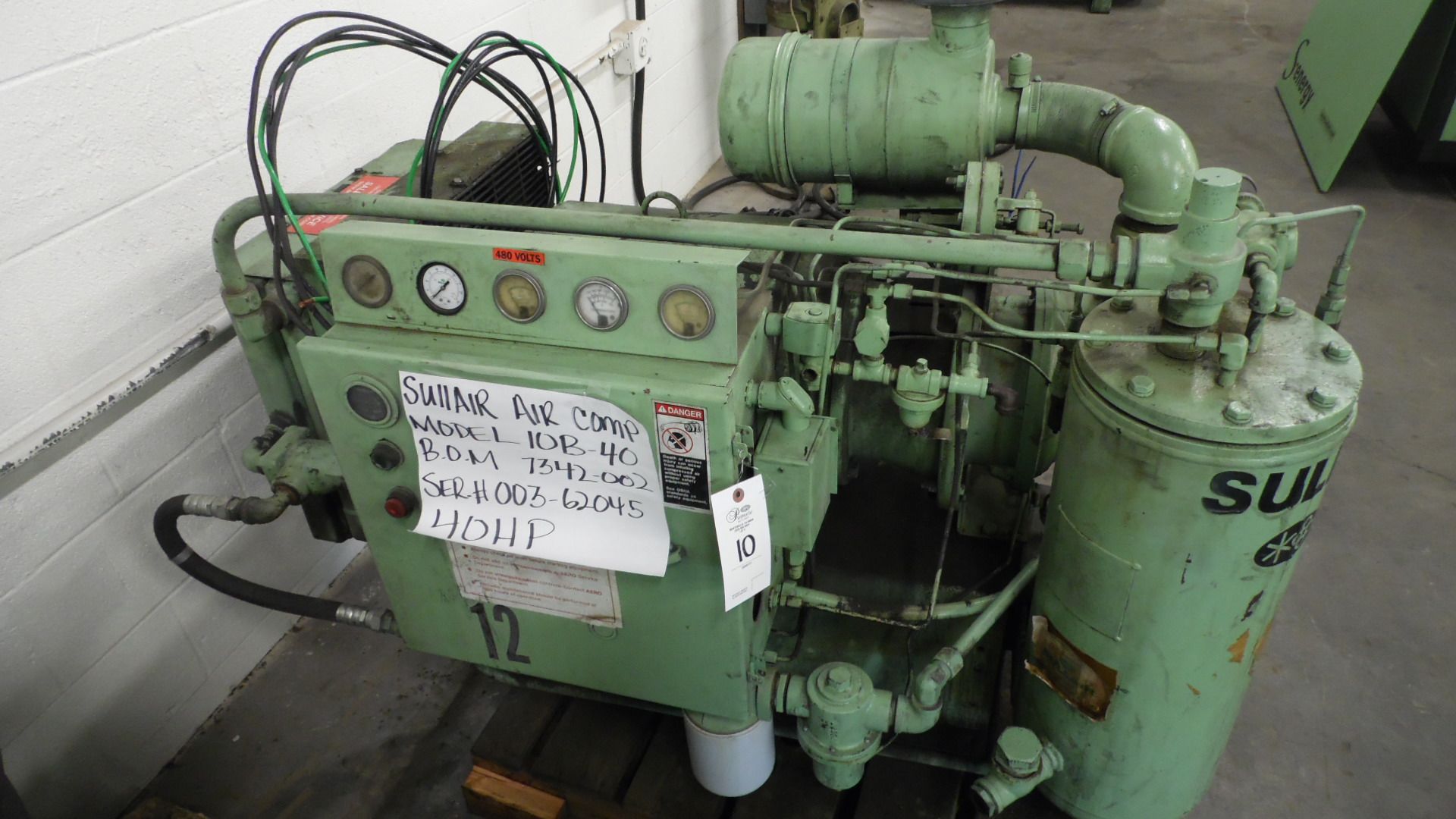 SULLAIR AIR COMPRESSOR 40 HP MODEL 10B-40