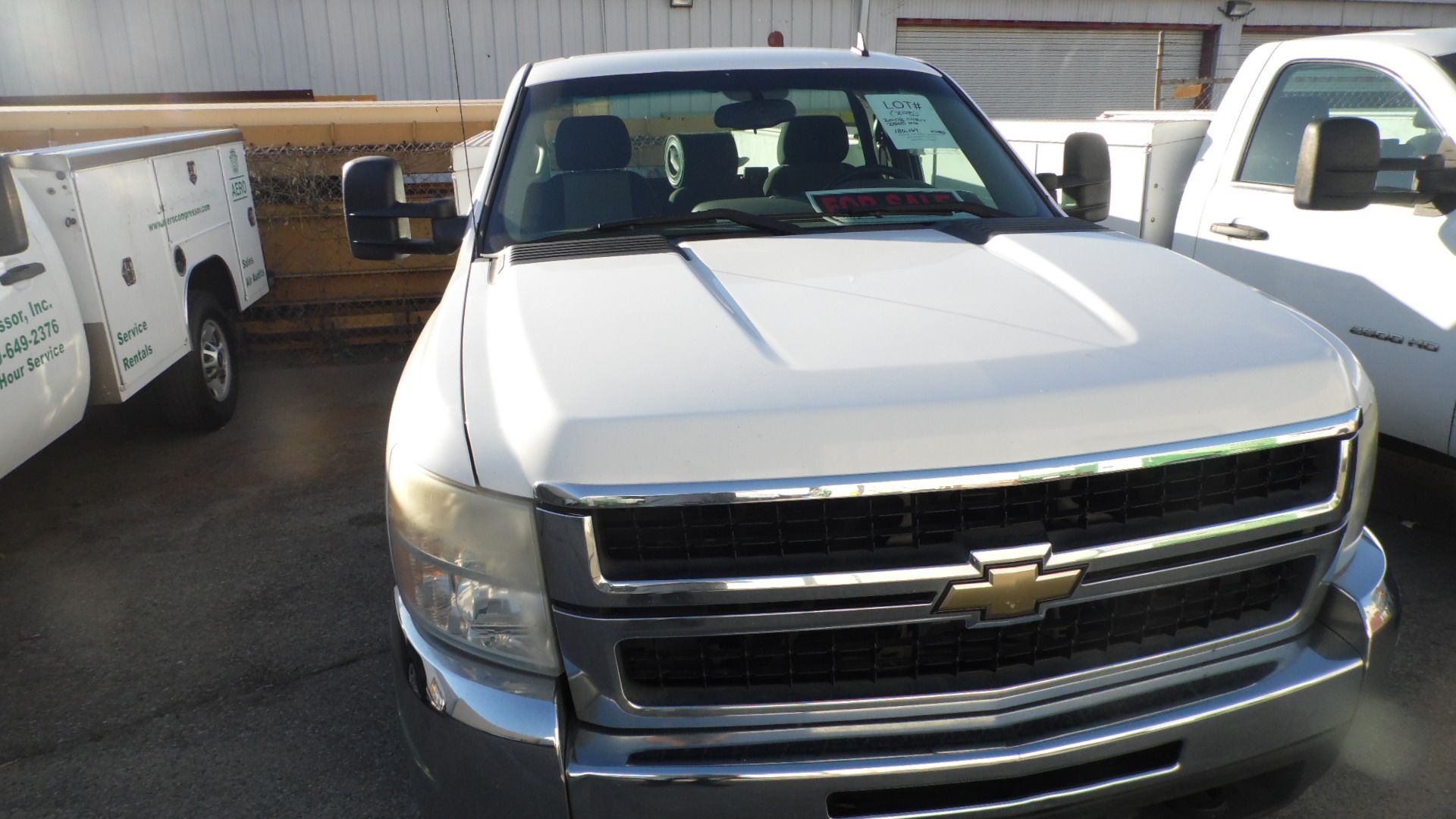 2008 CHEVY SILVERADO (180, 169 MILES) - Image 2 of 3