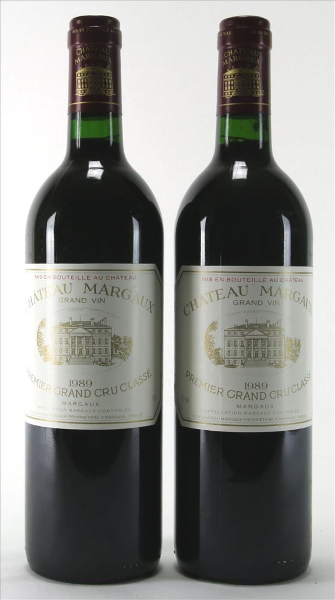 Zwei Flaschen Chateau Margaux 1989. Premier GRand Cru classé. 0,75 Liter. Füllstand Mitte Hals,
