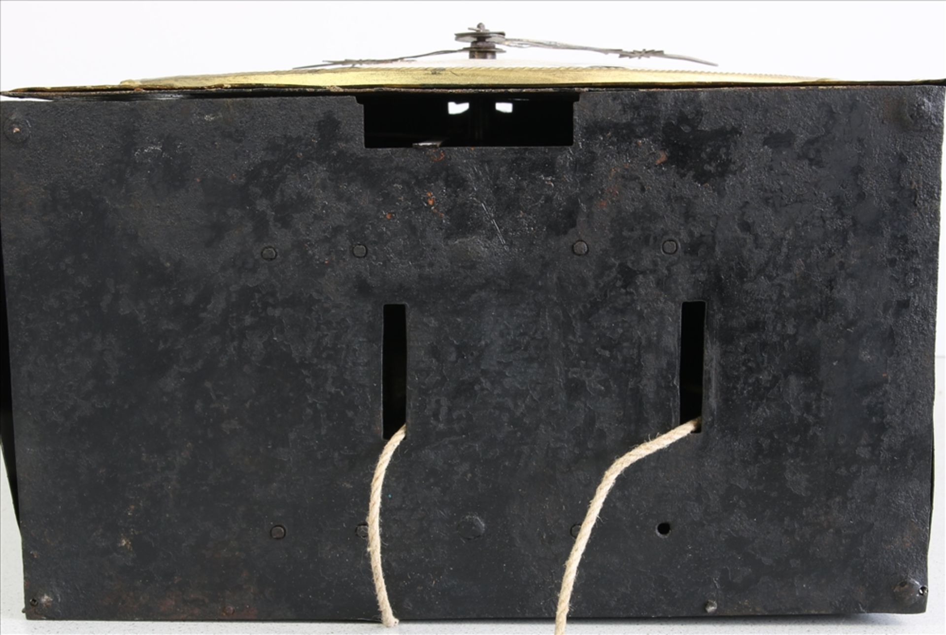 Comtoise Frankreich Mitte 19. Jh. Metallräderwerk mit Spindelgang sowie Wecker und vorderem - Image 5 of 5