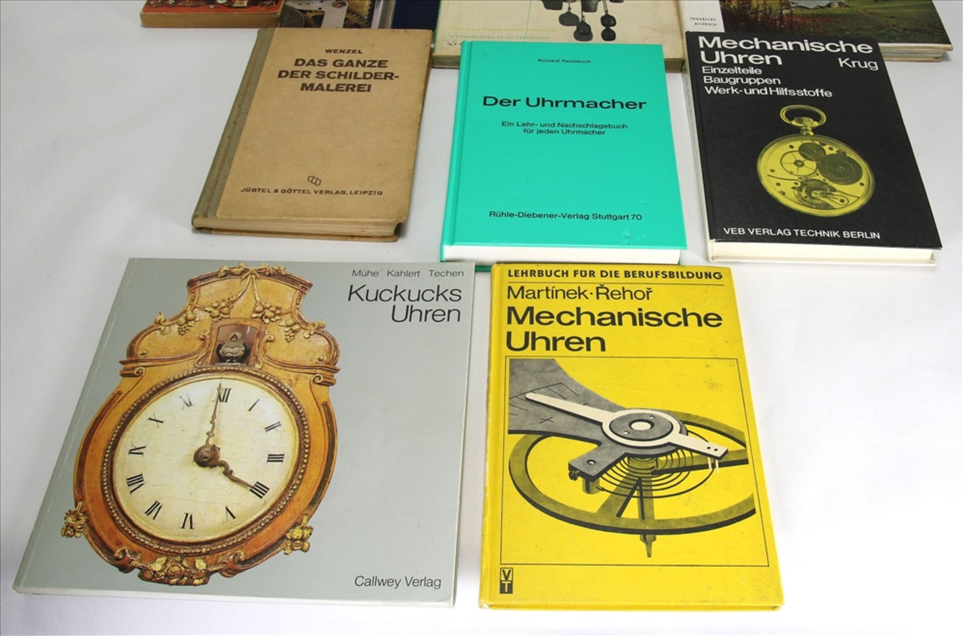 Konvolut Uhrenbücher Insgesamt 11 diverse. Z.B.: Wenzel: Das Ganze der Schildermalerei. Reutebuch: - Bild 3 aus 3