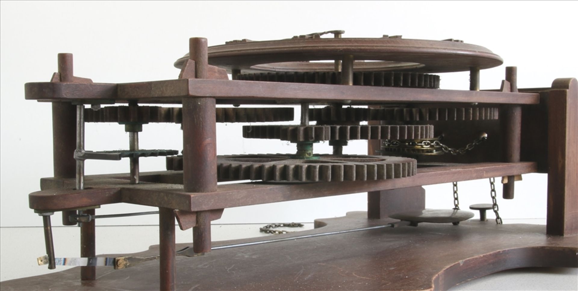 Barockuhr Kopie 20. Jh. Holzräderwerk mit Holzgehäuse. Größe ca. 36 x 22,5 cm, Höhe ca. 64 cm. - Bild 4 aus 4