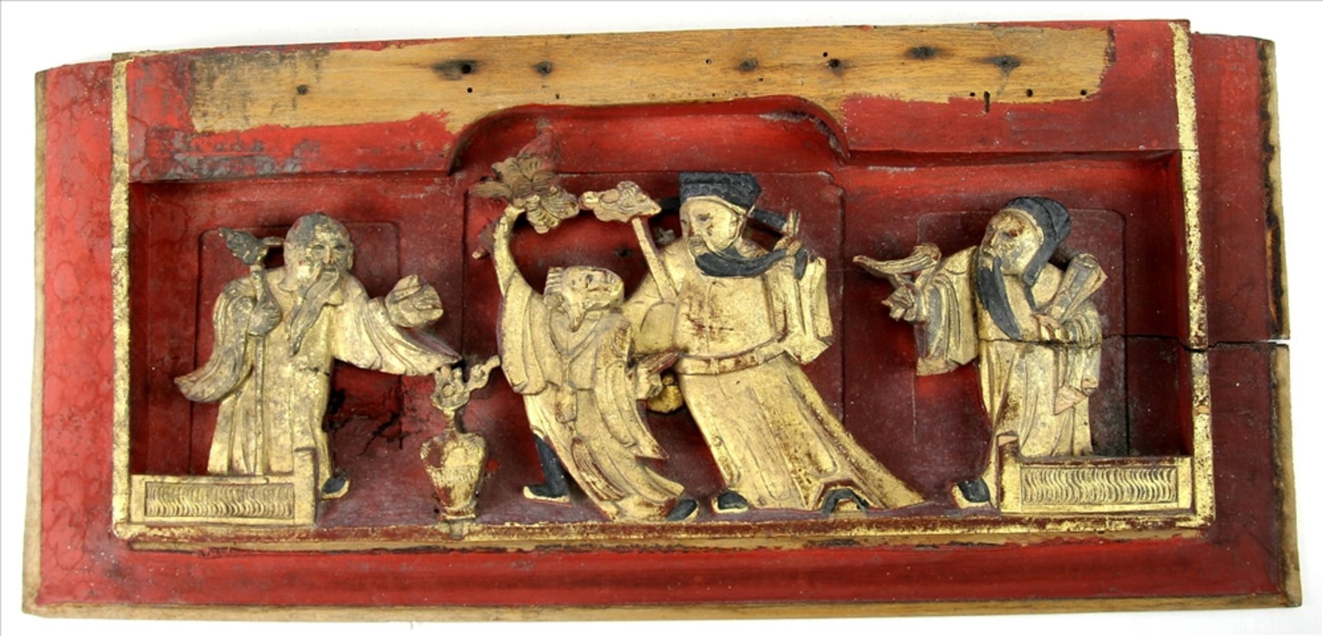 Chinesisches Wandpanel 19. Jh. Holz geschnitzt und polychrom bzw. goldstaffiert. Größe ca. 37,5 x 17