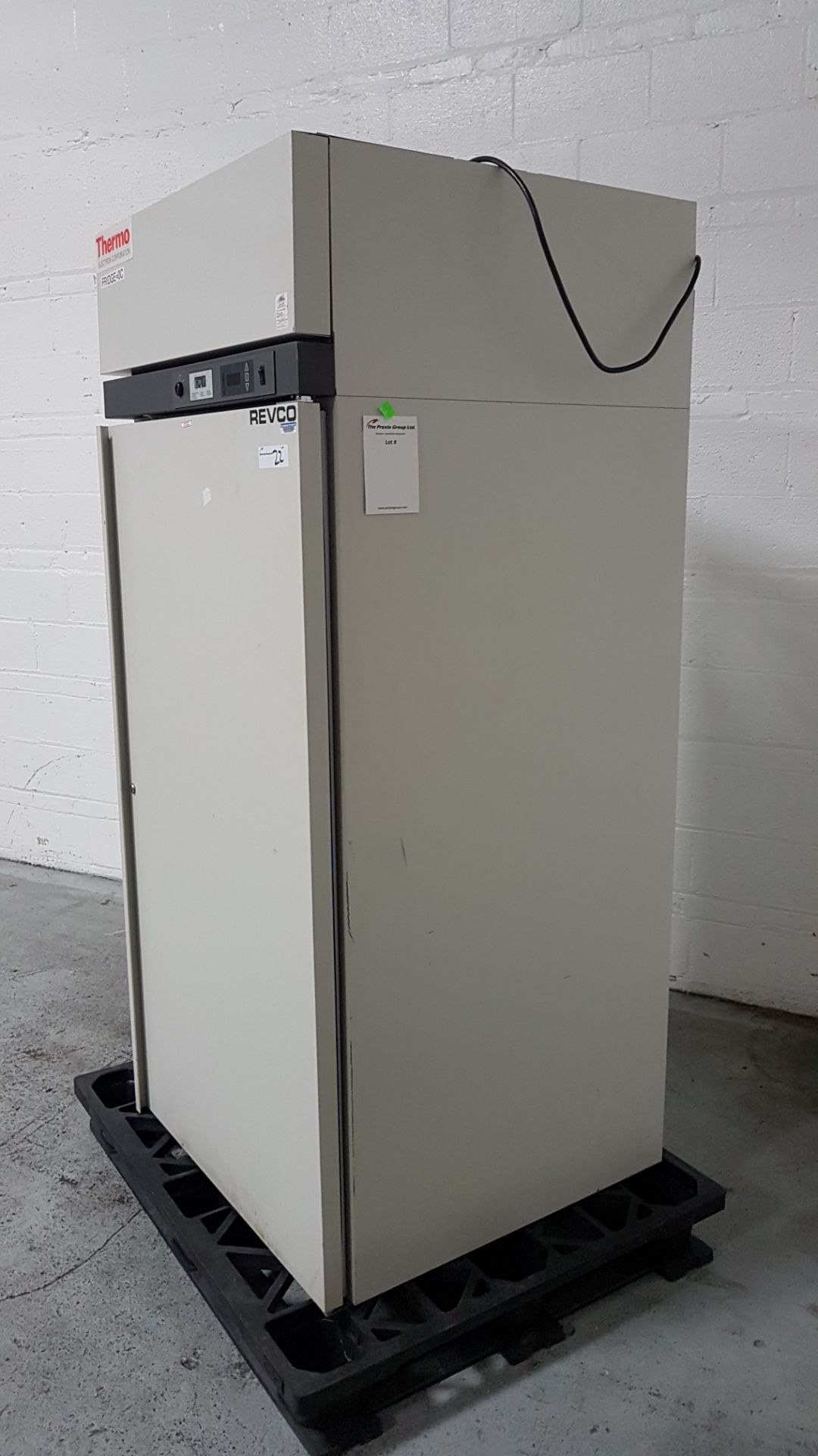 Thermo Electron freezer, model REL3004A21, 29" W x 26" D x 52"H chamber, 115 volts. - Image 2 of 18