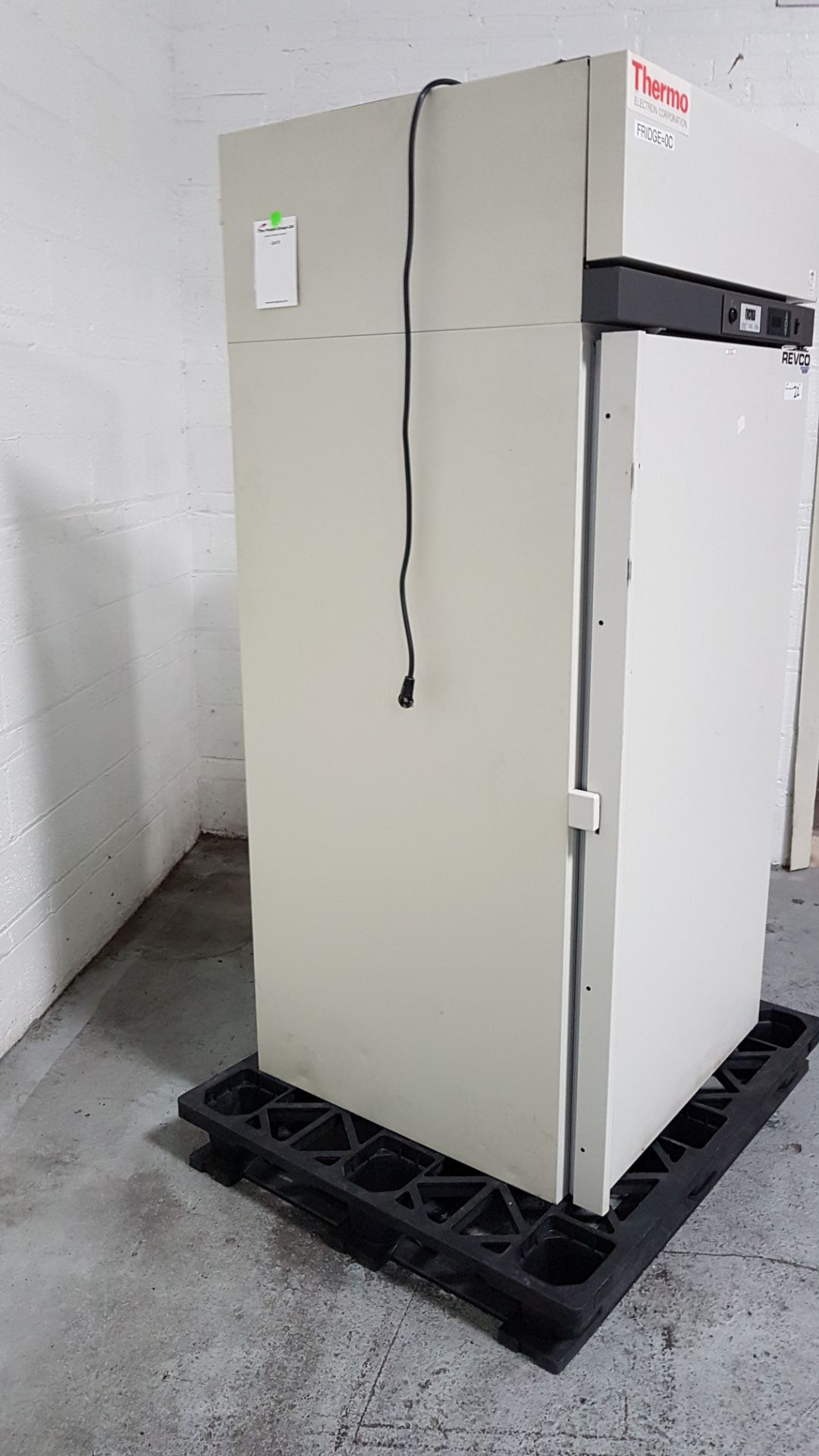 Thermo Electron freezer, model REL3004A21, 29" W x 26" D x 52"H chamber, 115 volts. - Image 3 of 18